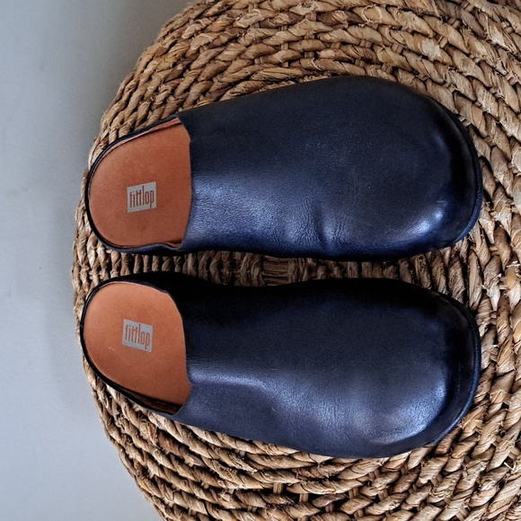 Fitflop Womens Shuv Navy Leather Athleisure/Casual Slip On Slide Mule Clogs S-9 - Picture 4 of 8